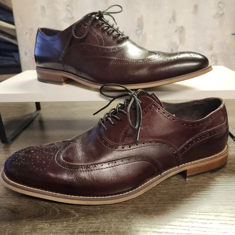 Stacy Adams Dunbar Antiqued Leather Size 11M Wingtip Oxford Burgundy Dress Shoes